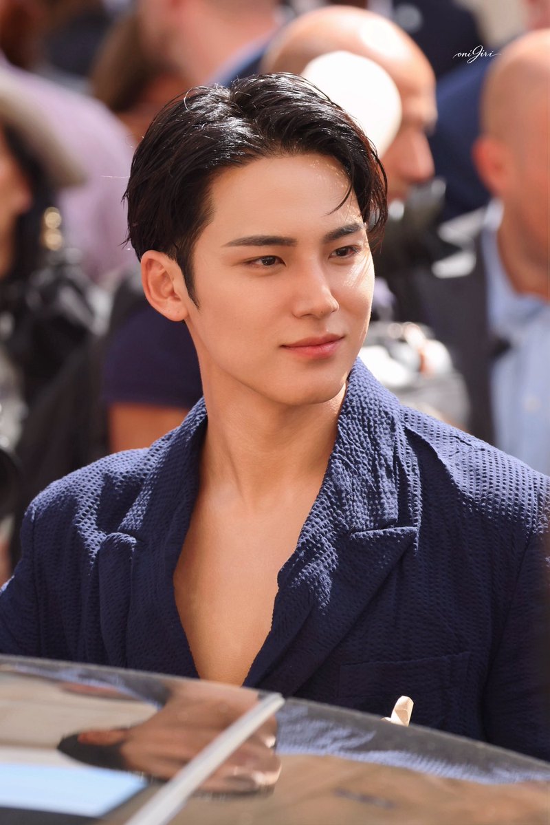 _oni9iri's tweet photo. 260706

MINGYU FOR DIOR COUTURE
#MINGYUxDior #DiorCouture
@Dior @pledis_17 https://t.co/l7qKubR1g6