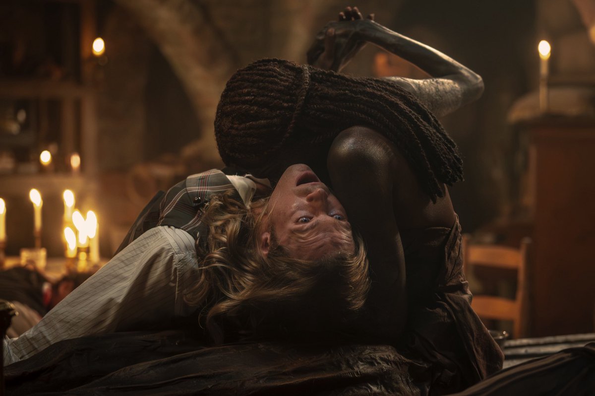 SaharatTecharu1's tweet photo. Kemet Queen  #tvlspoilers #tvl #Thevampirelestat https://t.co/wPg7hiBjXK