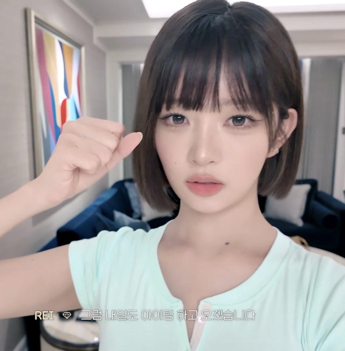 re_i_oeo's tweet photo. 어흑진짜너무예쁘네
너무예쁘단말밖에안나옴
이목구비가얼굴에꽉꽉차있음 https://t.co/7dtKGfemjf