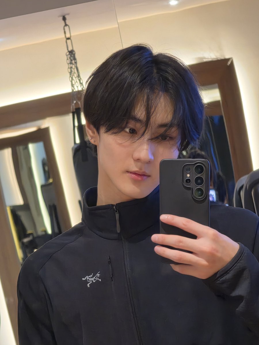 zzengini's tweet photo. 아 미치겠다 싸란해… https://t.co/gEKZzU0bC7