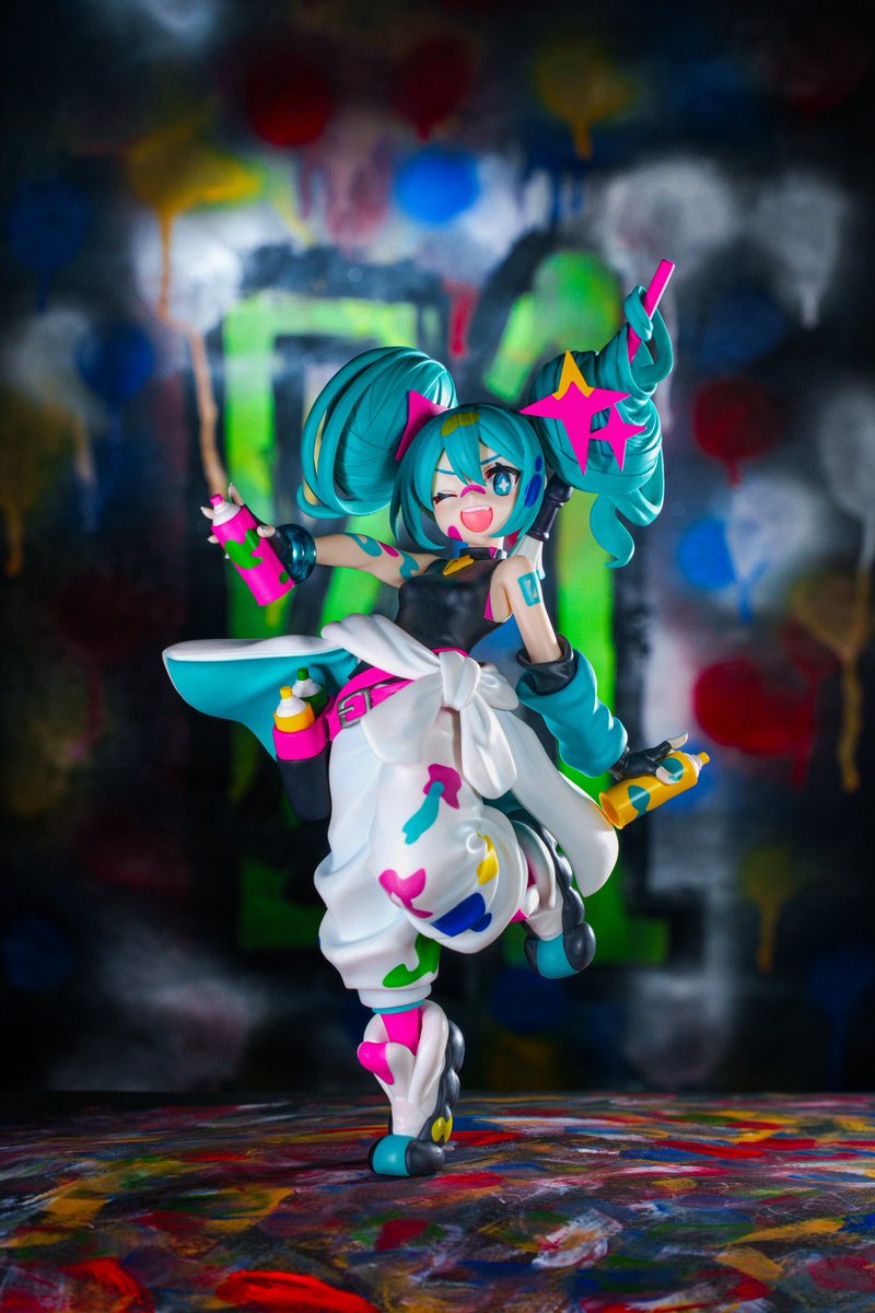 CALib_jp's tweet photo. ムチュートの初音ミクペイントガールを100均の物で撮影セット作って撮ってみた！

#初音ミク #フィギュア #ボカロ https://t.co/LD2e9WxKQ2