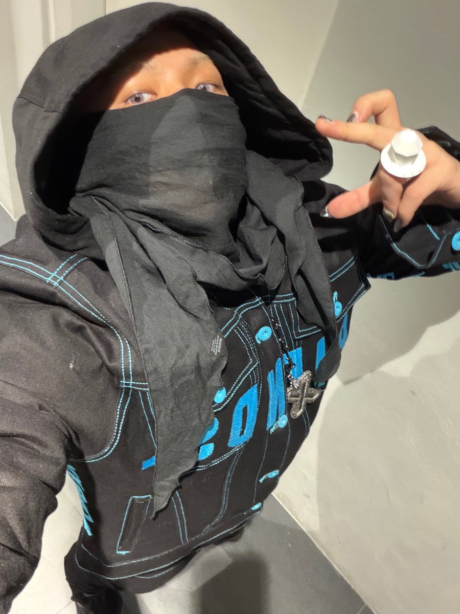 tmakership's tweet photo. 🦔 weverse dm #choihyunsuk #treasure https://t.co/MDRNv0Hi4b