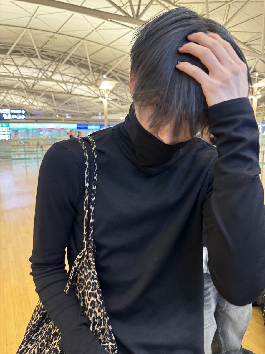 adu0665's tweet photo. 생머리달란트 수준😋❤️ https://t.co/NTGjAN0i3Y