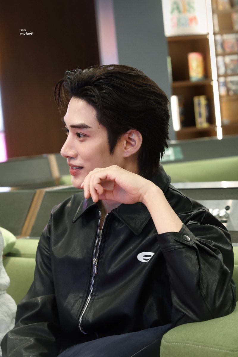 24sepmyfav's tweet photo. เกมเมอร์สุดหล่อ 💚🎮

#AISOnlineDealxTleFirstone
#TleFirstOne #TLE_mtm https://t.co/eYkKcfQ7ZJ