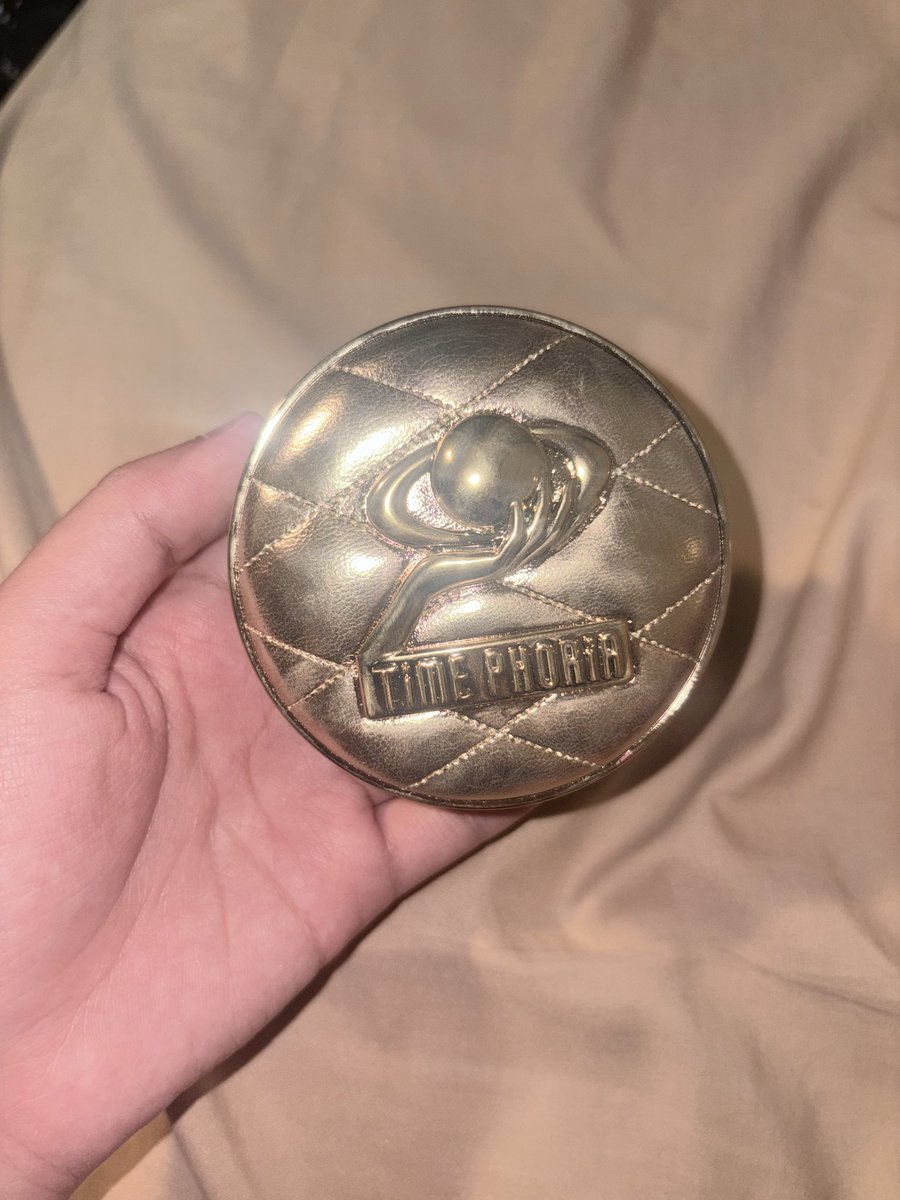 prelovedbyice's tweet photo. wts timephoria timeless utopia flow perfection cushion — shade 03 (fawn)
💸 85K (negotiable)

dijual karna kegelapan, pernah dipake hanya 2x sedikit, minus puff sudah pernah dipakaii❗️overall masih bagusbgt + isi masih banyaakk

#bealanja #zonauangㅤ https://t.co/142UhVLEyw