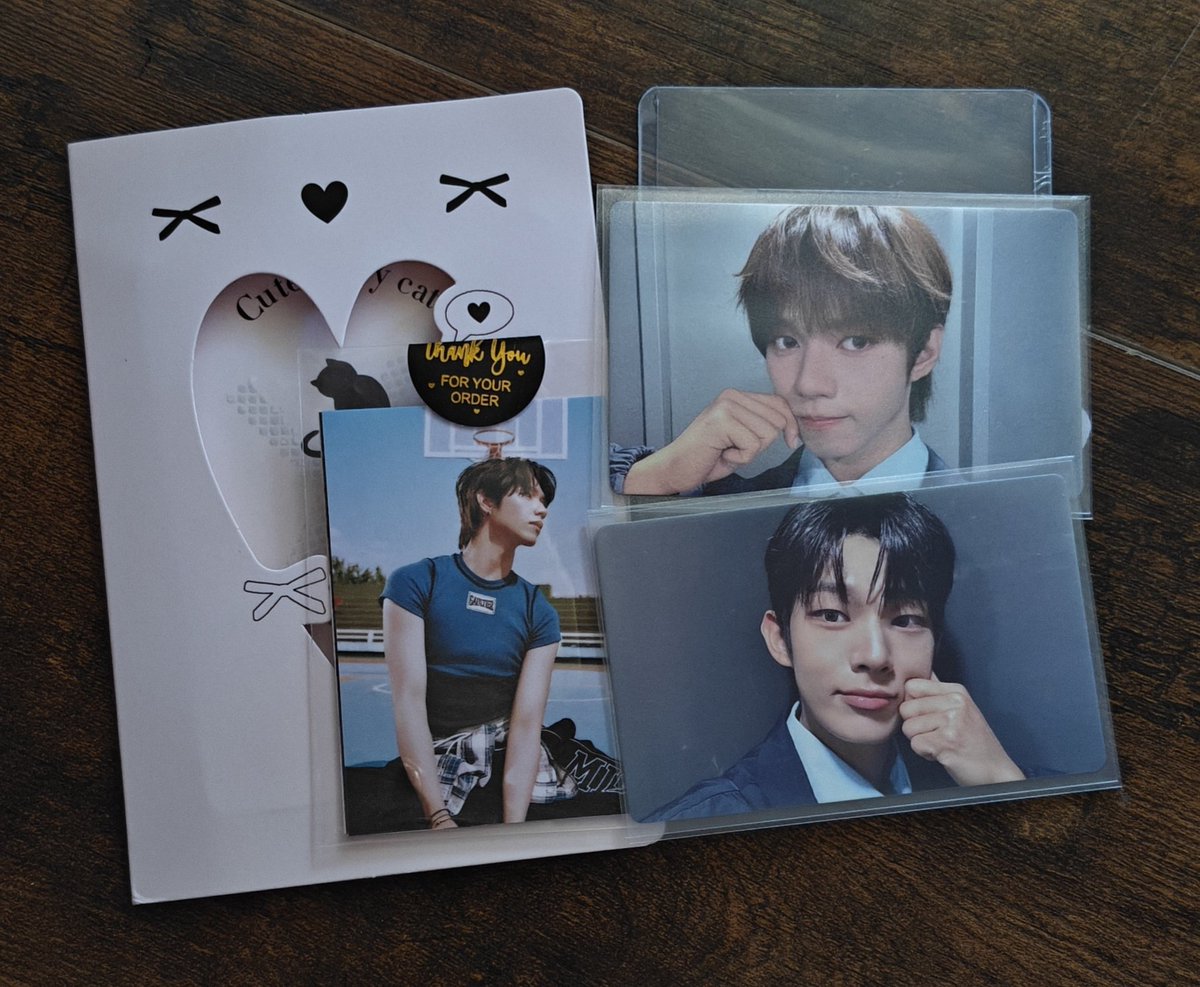 RubieRandoMess's tweet photo. ☺️📬 #happymail Thank you always @jea_bns. SteJay pc always for the win. 🥰💖

See you sa con. 😘

#jylyeolproofs
#BcollectsAHOF
#AHOF #아홉 https://t.co/q3csTi21qg