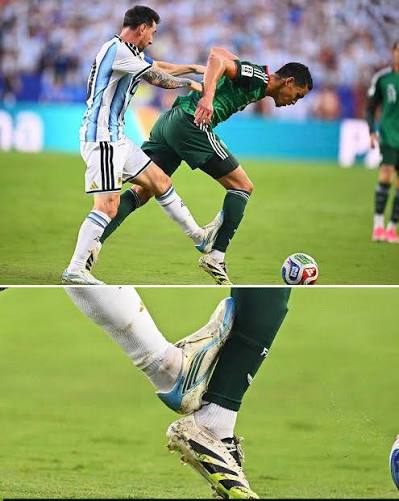 Coline14374's tweet photo. @Seattle82869379 On n'oublie pas non plus la semelle non sanctionnée de Messi contre un joueur algérien https://t.co/GqP3PFktzm