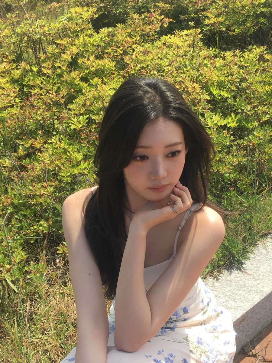 roraarchive's tweet photo. [WEVERSE] 20260706 (1/2)

“🌱”

#RORA #로라 #BABYMONSTER https://t.co/GkVBCQK4CF