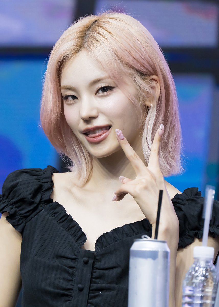 ITZY_PAN's tweet photo. 260526
#있지 #ITZY #예지 #YEJI https://t.co/Xkdp4aR1rS