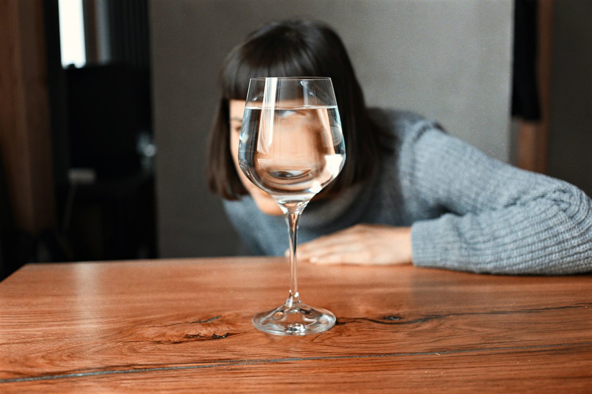 CogniFit's tweet photo. 💉 Could semaglutide influence more than body weight? 🧠 A new study linked it to fewer heavy drinking days in adults with obesity and alcohol use disorder.

📖 https://t.co/wyzPY5BYWm

🎧 https://t.co/fhCAGt8jJF

#GLP1 #AddictionResearch #BrainHealth #AlcoholUseDisorder https://t.co/Dnj62kCXrH