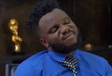 emkayvisuals's tweet photo. @0gbu3fi Dem even buy her laptop, and she say person no need financial support 😭😂. https://t.co/WvqwGEVjOE