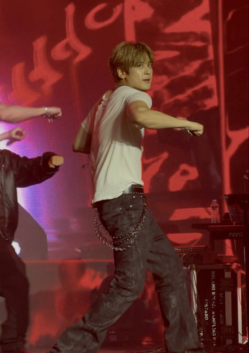 chanwoozip2's tweet photo. https://t.co/hN8Zv3KIFM