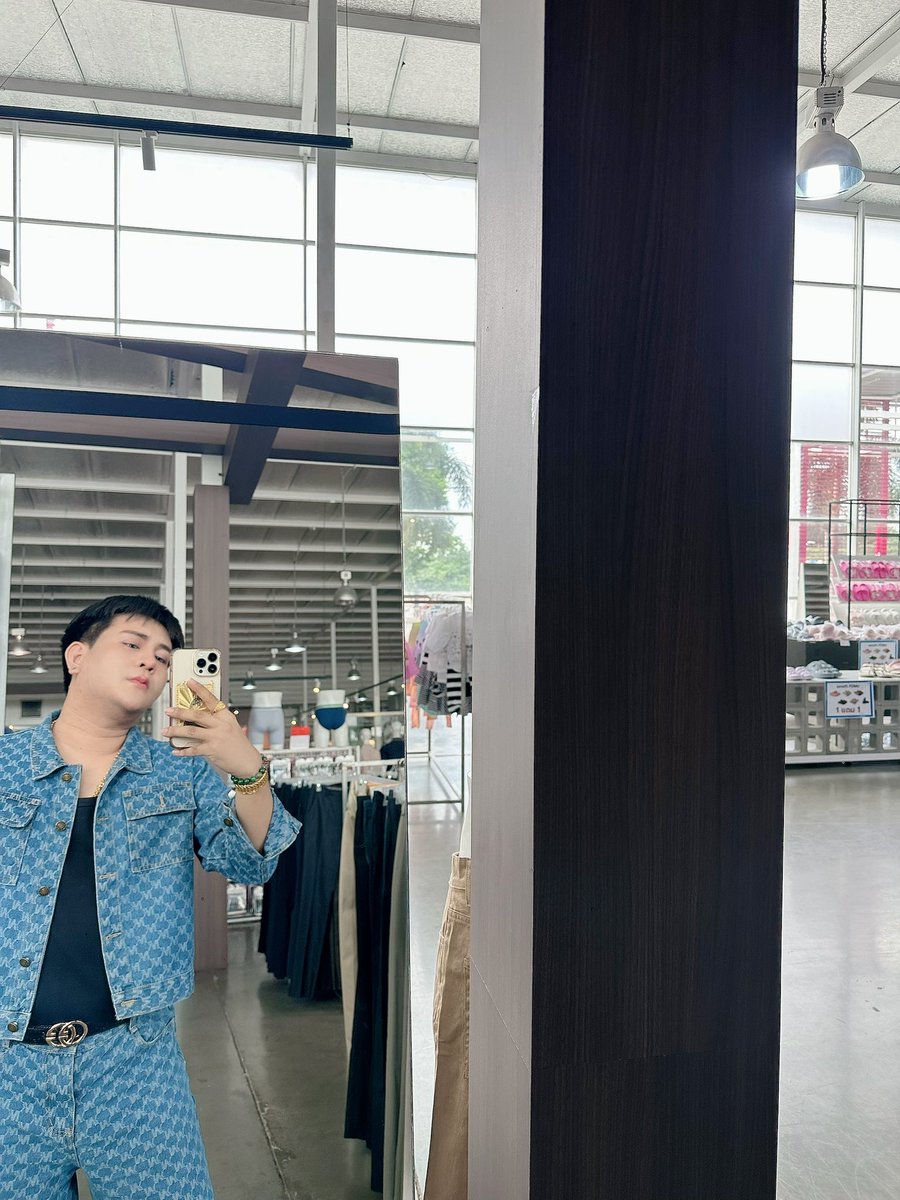 Ntk01Tan37737's tweet photo. #โคราช #โคราชในเมือง #ชัยภูมิ #สุรินทร์ #อุบล #บุรีรัมย์ #กทม พบเจอติดตาม ติดใจ🥰♥️ https://t.co/jnThLjLvHW