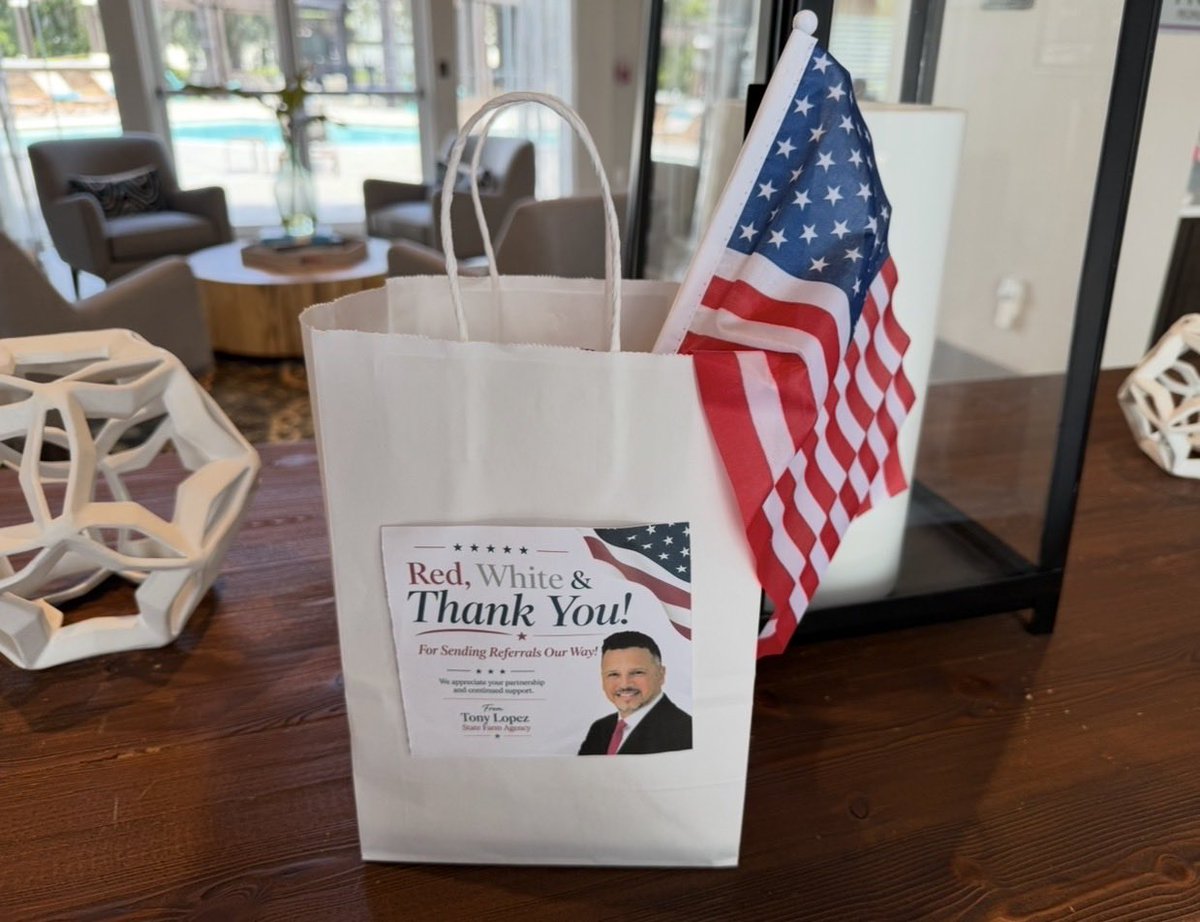 thegables1209's tweet photo. πΊπΈβ€οΈ A big THANK YOU to State Farm β Tony Lopez for the thoughtful July 4th bag of treats! We truly appreciate your continued support and partnership. ππΏπ¬
#ThankYou #StateFarm #CommunityPartners @thegables1209 https://t.co/UwNhUb49fC