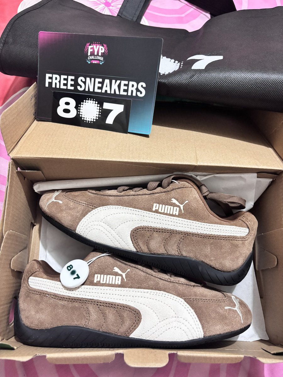1907HCN's tweet photo. wts new puma speedcat size 37 dijual edisi mau ganti sepatu lainn, belum dipake samsek, bisa oren 🍊 mumpung besok 7.7 🙇🏻‍♀️🧡  minat boleh dm tanya’ duluu🫶🏻
#wts #puma #racunshopee #zonauangㅤ https://t.co/FJEZARlr15