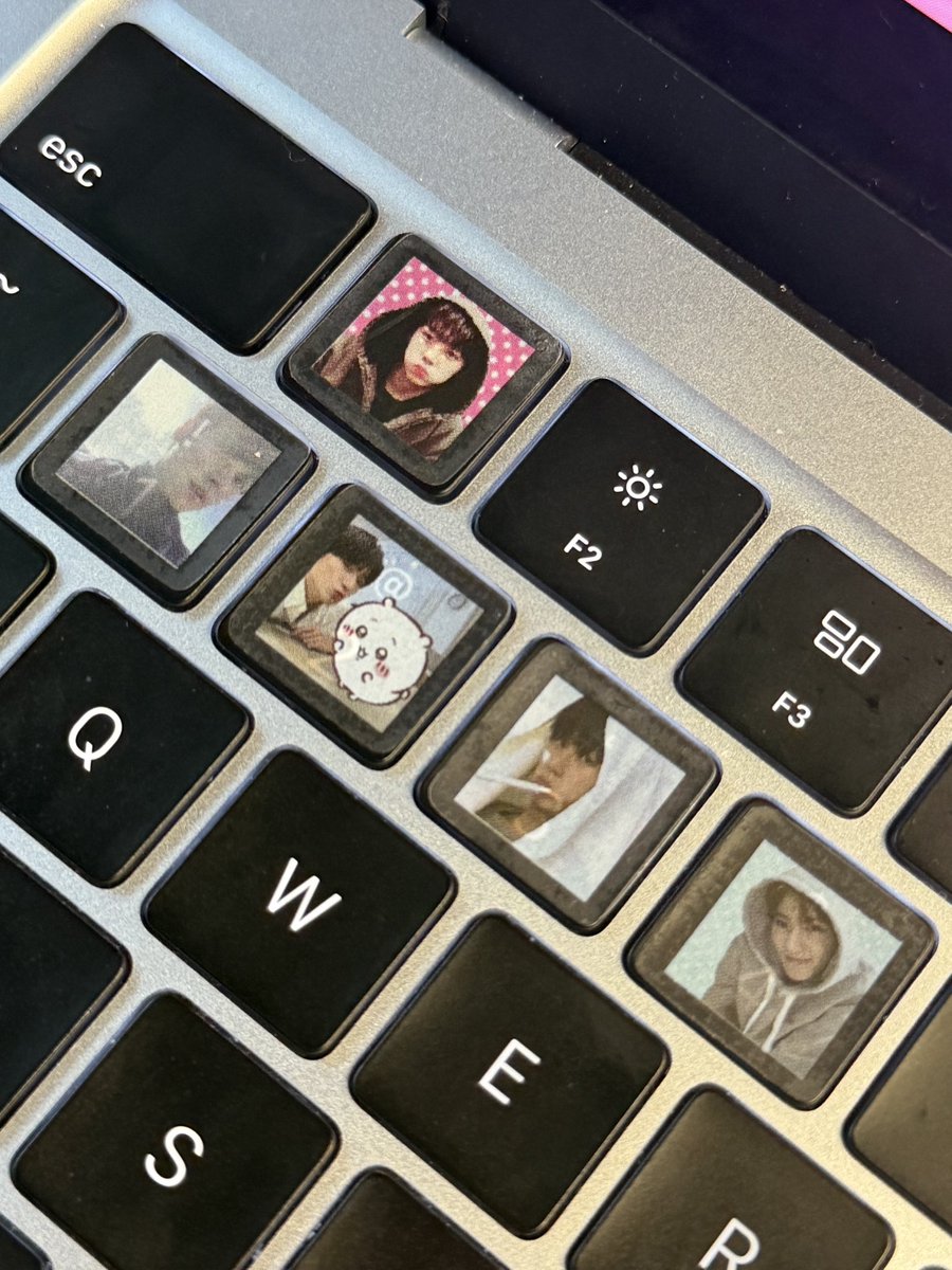 younunun9's tweet photo. 𝟮𝟬𝟮𝟲 𝗝𝗨𝗬𝗘𝗢𝗡 𝟭𝘀𝘁 𝗙𝗔𝗡𝗠𝗘𝗘𝗧𝗜𝗡𝗚 "𝗬𝗢𝗨𝗧𝗛, 𝗕𝗬 𝗝𝗨𝗬𝗘𝗢𝗡"

주연 키보드 스티커 나눔 ᯠ _   ̫  _ ᯄ ੭

♡ 7/18, 7/19 예정 
♡ 수량 추후 공지
♡ 장소 및 시간 당일 공지
♡ #RT + 더비8기 가입 or 주연 프롬 115일 이상 https://t.co/rsyEmNKRtz