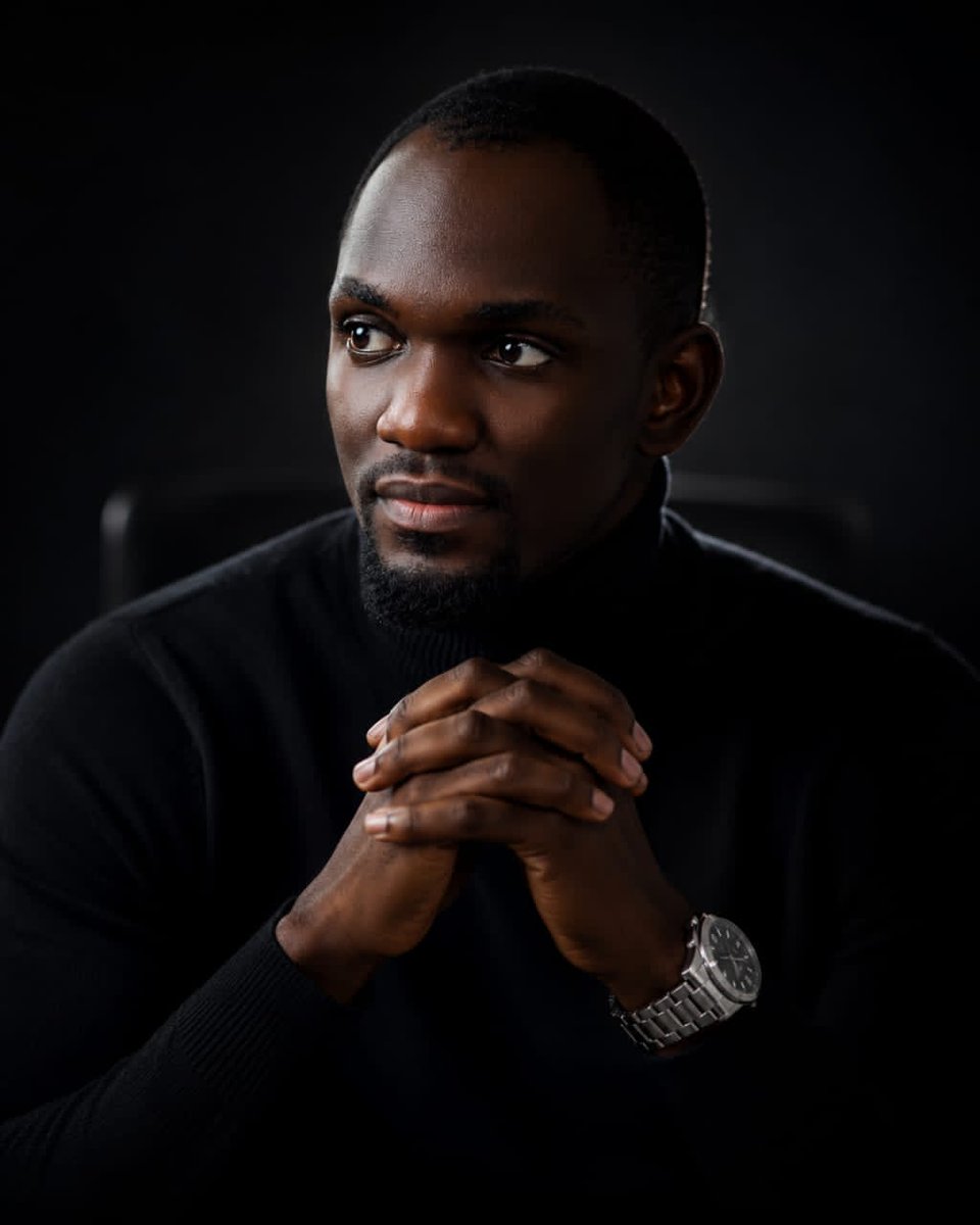 Ugo_charis's tweet photo. "The more you behold Christ, the more you become like Him. Transformation begins with worship."

Lasting transformation doesn't begin with trying harder, it begins with seeing Christ more clearly.
2 Corinthians 3:18 ✝️ https://t.co/vKREoONwhE