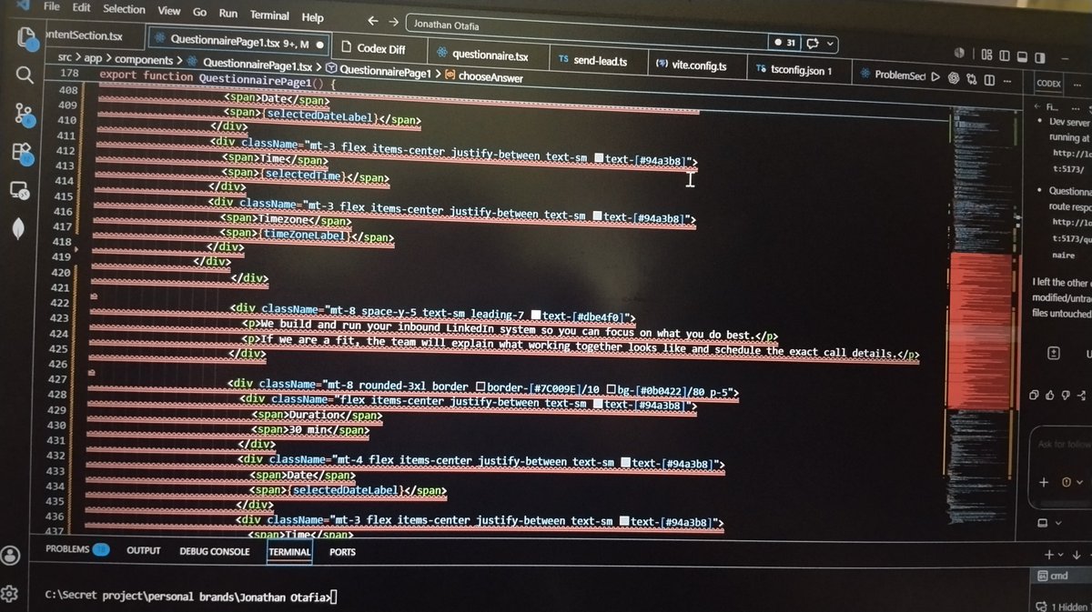 NehaSoni525's tweet photo. This is how a developer life looks like 😭😭😭

I'm done with this 😭 https://t.co/Zoc6lNKTCi