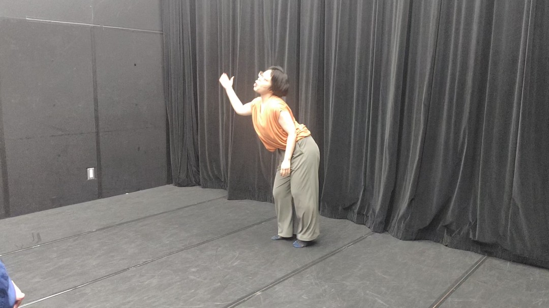 sendai_stand_up's tweet photo. 【7/6(月)部活動】
〜進行〜
●雑談↔️ネタ見せ
●フィードバック

本日はフェス前最後の部活動日でした。
それもあってなのか集まったメンバーも8名と多めで賑やかな活動となりました。
オープニングアクトを務めるメンバーのネタもだいぶ仕上がってきております！どうかお楽しみに！(横山) https://t.co/FlzXJIgQo0