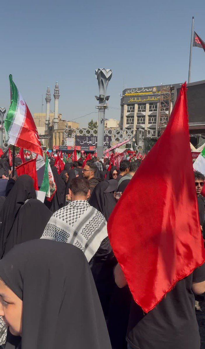 Habibi85_ir's tweet photo. خدانگهدار آقای ایران زمین🇮🇷 
#حی_علی_تهران https://t.co/u8KZdPh5YD