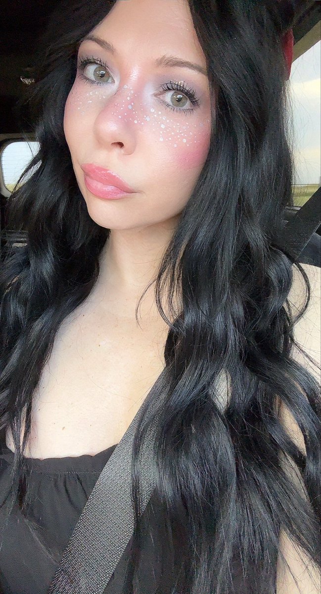 stephafterdrk's tweet photo. Getting the itch to go back blonde. Talk me out of it…
#onlyfanscreator #onlyfansmodel #ofcreator #ofmodel #onlyfansgirl #spicycreator #contentcreator #creatorcommunity #onlinecreator #tease #darkhair #altgirl #glamgirl #prettygirls #selfie #softglam #internetgirl #creatorlife https://t.co/AK4CbYEid9