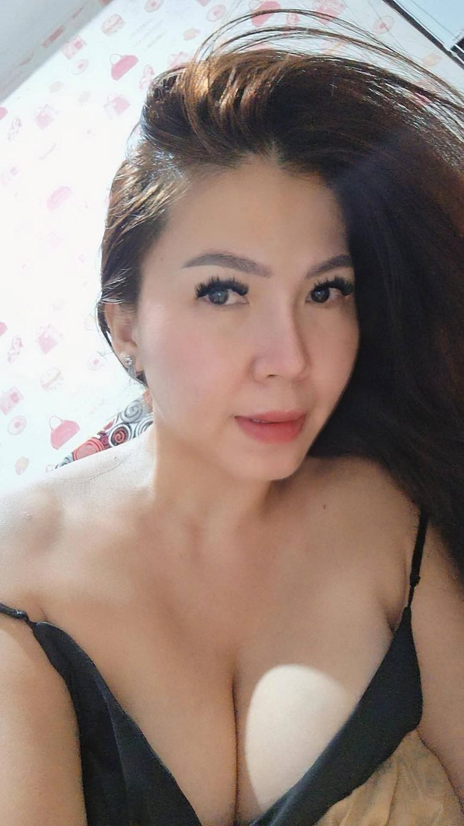 Selly_A87's tweet photo. Malam https://t.co/qDSjONB285