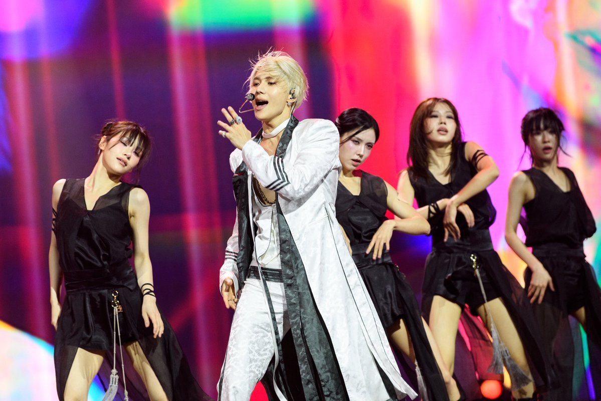 Charles_Ok's tweet photo. K-EXPO 인기가요 파리
태민
#태민 #TAEMIN https://t.co/IhSIxXThfx