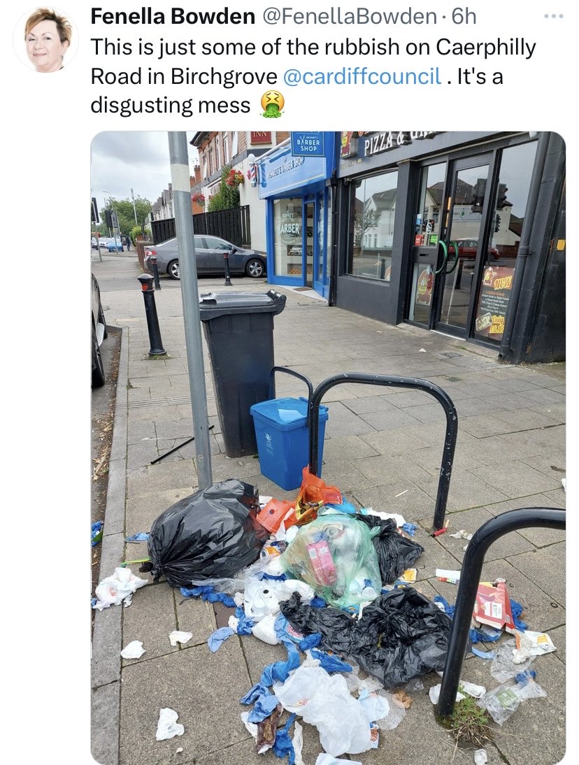 WelshCladiators's tweet photo. @PoliticalWales @HuwThomasMS Indeed - look at Wellfield Road -very few 🚴🏾- he also took very little interest in improving the lives of 000s Cardiff Bay 🏠🔥cladding victims. Far more interested in facilitating major developers to build non-affordable homes with limited infrastructure on outskirts of Diff. https://t.co/btRY3aKYA4