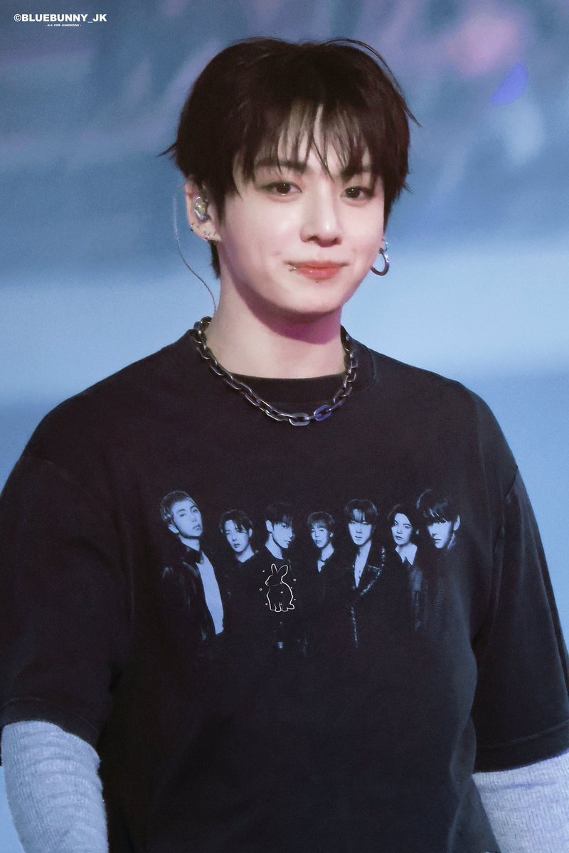 jeonisminee's tweet photo. He's a doll https://t.co/3O3YQ7aD2W
