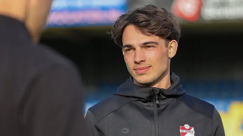 ProfesorKalinga's tweet photo. 21y Dutch winger Tim Geypens leaves FC Emmen to join #IndonesiaLeague.

Time #IndianFootball clubs also start planning for young #OCI/#PIO talents?Long-term investment could change talent pool &amp; raise overall quality. https://t.co/XGDsasJL6i