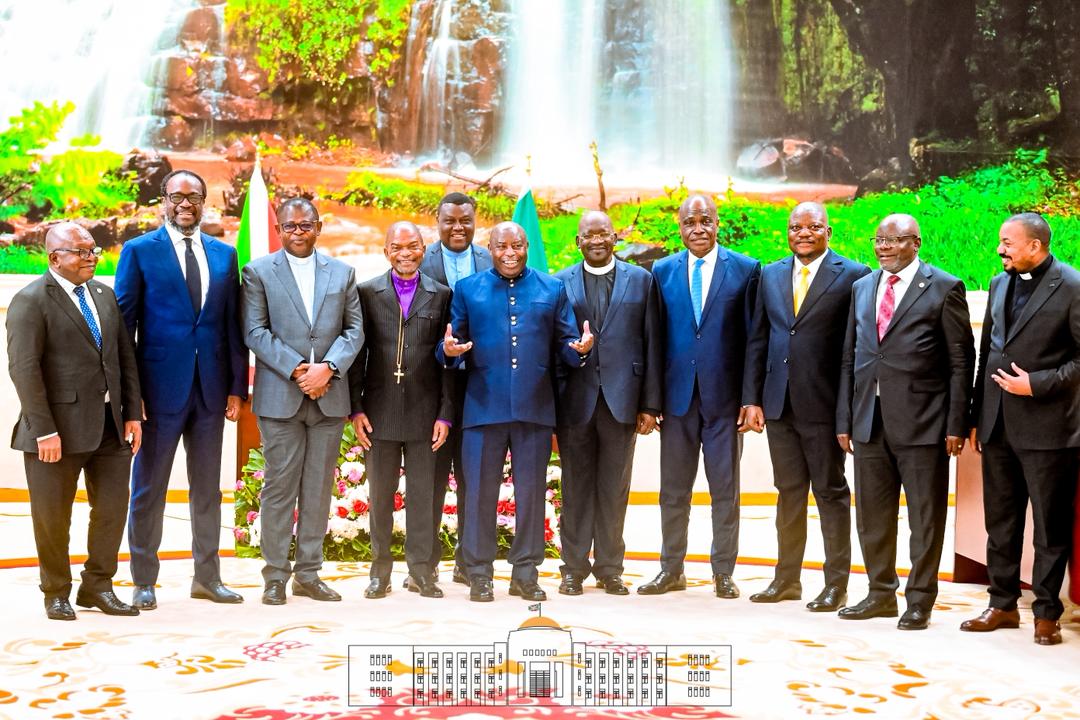 StanysBujakera's tweet photo. #RDC: @GeneralNeva avec les Opposants congolais et les confessions religieuses https://t.co/oMjL5VpDbw
