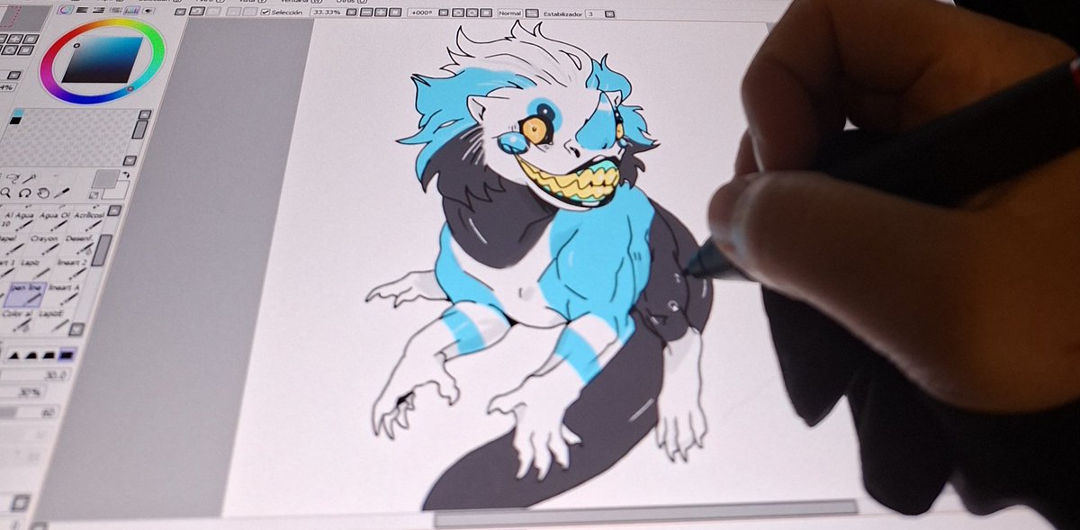 vieldovi's tweet photo. Yayy trying the new tablet https://t.co/ERekmo6f49