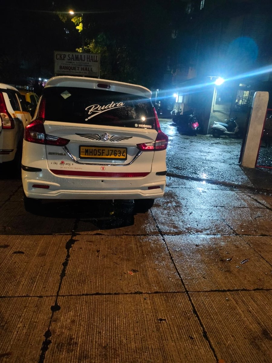 bharatdm's tweet photo. @MTPHereToHelp
 Acharya Deshbhushan CHS .15/16 Pestomsagar road number 5 opposite Himachal Hall ,Near CKP Samaj Hall Chembur Mumbai 400089

Vehicle number 
MH 04 J 7634

Society gates blocked https://t.co/n7ftaUkEKP