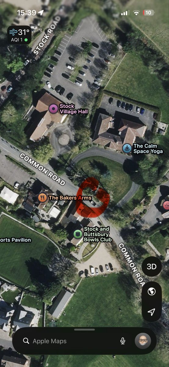 thedevilatplay's tweet photo. @WeAreOpenreach Stock, Essex. I did tap on his bonnet as I walked along a ditch beside the non pavement . https://t.co/snEwZEUK9j
