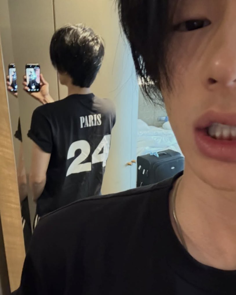 fallens444i's tweet photo. ปารีสที่เราอยากแลก https://t.co/rOiHS8erlu