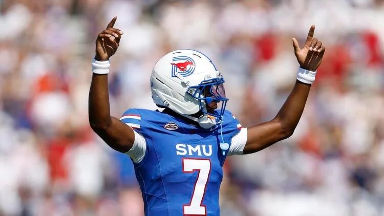 ShehanJeyarajah's tweet photo. Kevin Jennings’ story is one of the best in the sport. It’s time to tell it. 

I went inside SMU’s first big Heisman campaign , and why it’s not as long a shot as you think.

“I think if people would turn the tape on and get over the logos, they'll see."

https://t.co/3mRJr1RF0F https://t.co/Y1UPGZnahf
