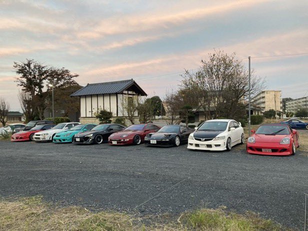 nsx_fd3s_'s tweet photo. 手取り50万あれば普通に維持はできます https://t.co/Mld5YO8TJS