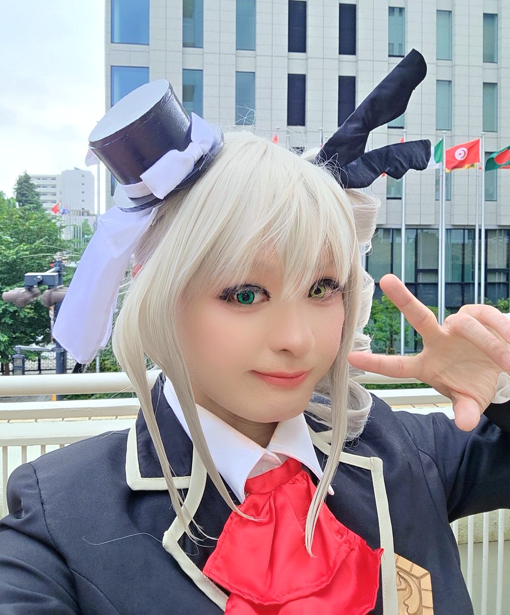 AGONRX's tweet photo. 改めてスクぷちお疲れ様でした～！
制服姿の華賀利ちゃんコスで参加してました～🎩👢
今回もたくさんの隊長さんとお会い出来て良かったです！☺️
写真は戦利品とコス写✨
#スクぷち_第14回 
#スクぷち支援 https://t.co/P5NpfZfrr7