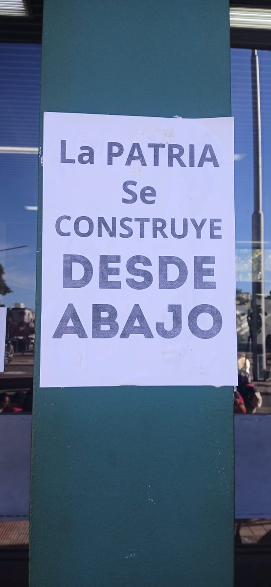 UTEPoficial's tweet photo. 3/4 Logramos compromisos concretos pero es insuficiente
1️⃣ Destrabar urgente la entrega de alimentos para parar la olla.
2️⃣ Avanzar con nuestras cooperativas textiles para producir ropa de abrigo ante la ola polar, dando respuesta a las familias y trabajo a la economía popular https://t.co/i2o8JwjIPO