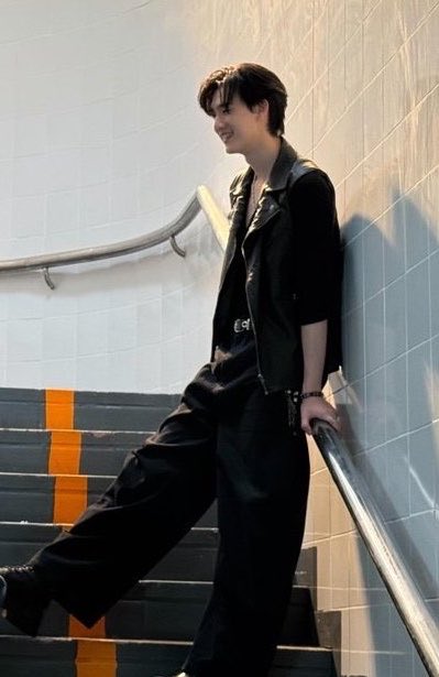 bungatrisan's tweet photo. HE’S SO BABYGIRL https://t.co/8Db8uYeNTm