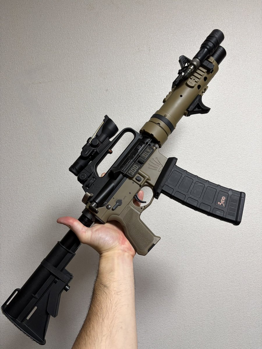 MrOrdlnary's tweet photo. #固定キャリハンファンクラブ

Baby Acog素晴らスィ。
銃の先っちょに付けても見えるくらい謎にアイレリーフ長い笑 https://t.co/gmfuwleVN9