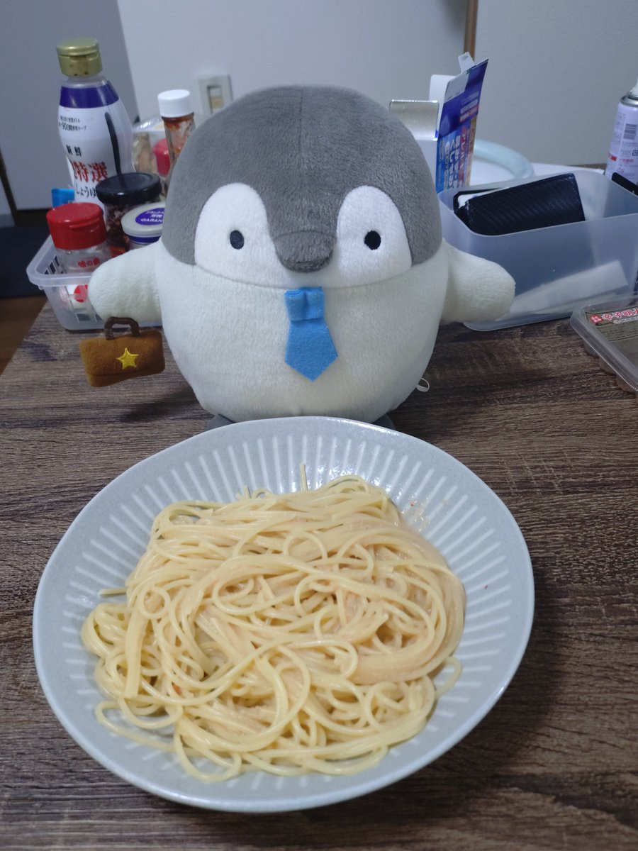 torapenguinchan's tweet photo. 帰ってぐったりして寝てました
夕飯は明太子パスタです https://t.co/cF6N1Oe8tU
