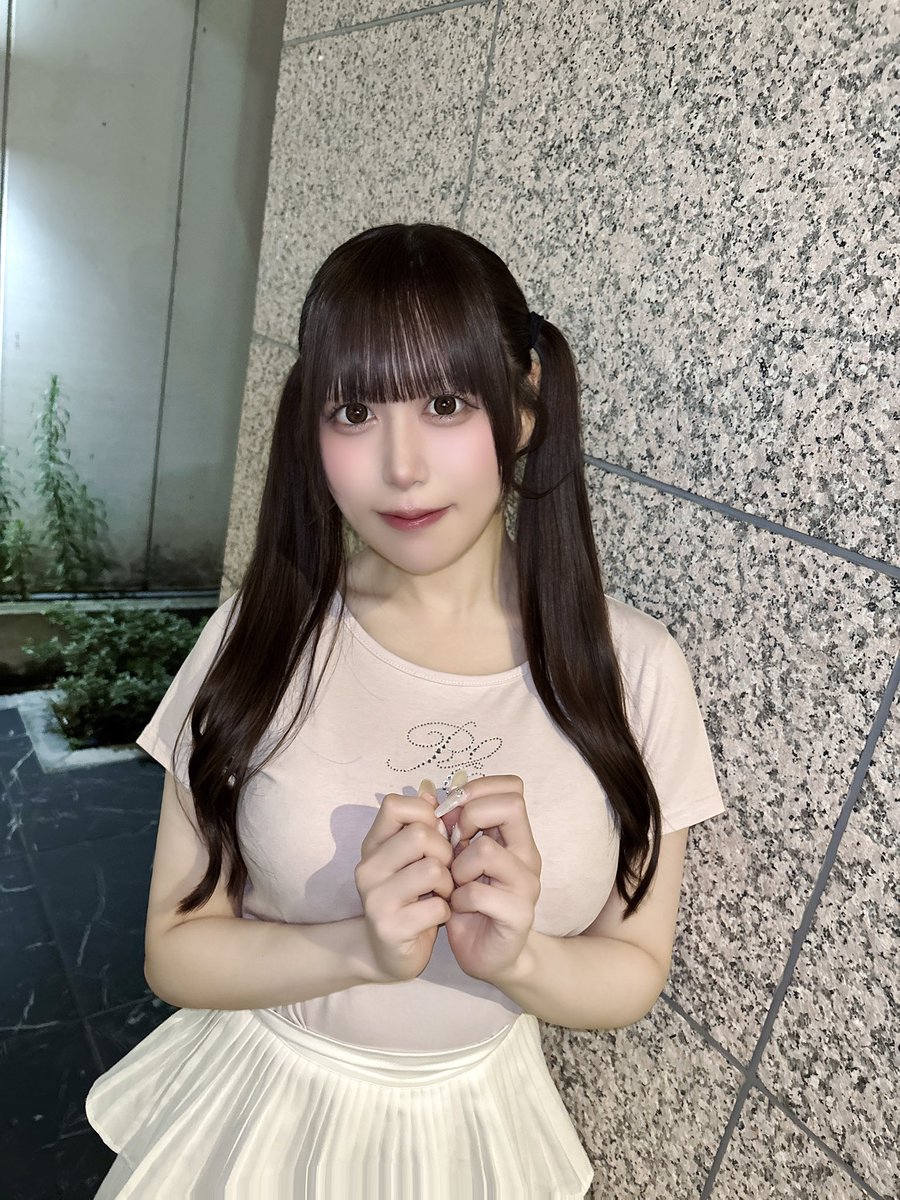 sekamono_marin's tweet photo. オフっぽいのも好き？？♡ https://t.co/UKQWwtc42Q