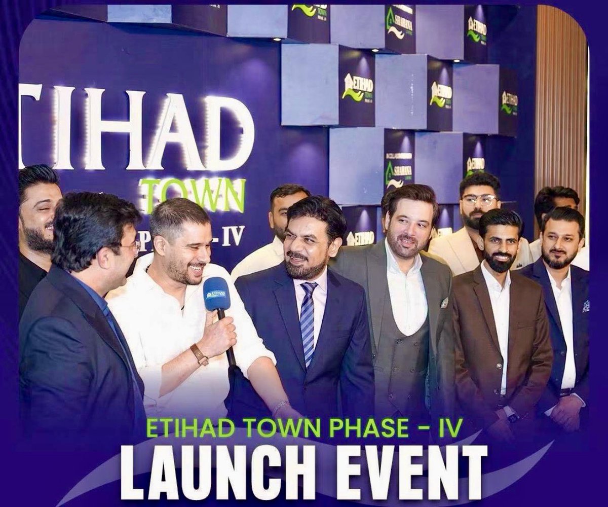 propertyplan_pk's tweet photo. 🚨𝐆𝐑𝐀𝐍𝐃 𝐋𝐀𝐔𝐍𝐂𝐇 | 𝐄𝐓𝐈𝐇𝐀𝐃 𝐓𝐎𝐖𝐍 𝐏𝐇𝐀𝐒𝐄 𝐈𝐕🚨

A landmark destination is here.

✔ Prime Location
✔ Premium Lifestyle
✔ Modern Infrastructure
✔ Outstanding Investment Potential

Join us as we celebrate the launch of Etihad Town Phase IV and take the first step toward a future filled with growth and opportunity.

 𝐒𝐮𝐛𝐬𝐜𝐫𝐢𝐛𝐞 to Property Plan for more expert guidance and property insights!

𝐅𝐨𝐫 𝐦𝐨𝐫𝐞 𝐢𝐧𝐟𝐨𝐫𝐦𝐚𝐭𝐢𝐨𝐧!
🌐 https://t.co/Uf6kstjfpC
𝐄𝐦𝐚𝐢𝐥: propertyplan.pk@gmail.com   
𝐂𝐚𝐥𝐥/𝐖𝐡𝐚𝐭𝐬𝐀𝐩𝐩: +92 300 9555596

𝐅𝐨𝐥𝐥𝐨𝐰 𝐮𝐬:
𝐓𝐢𝐤𝐭𝐨𝐤: https://t.co/rk95TIAXBU...

𝐅𝐚𝐜𝐞𝐛𝐨𝐨𝐤: https://t.co/oqhcJ0FwA9

𝐈𝐧𝐬𝐭𝐚𝐠𝐫𝐚𝐦: https://t.co/eSkgJOhVnp

𝐓𝐰𝐢𝐭𝐭𝐞𝐫: https://t.co/3H8izZtX1C

𝐘𝐨𝐮𝐭𝐮𝐛𝐞: https://t.co/VXiPAQG7NS

𝐋𝐢𝐧𝐤𝐞𝐝𝐢𝐧: https://t.co/KfOx9UjIwJ

𝐏𝐫𝐨𝐩𝐞𝐫𝐭𝐲 𝐏𝐥𝐚𝐧®️ (𝐎𝐟𝐟𝐢𝐜𝐢𝐚𝐥 𝐖𝐡𝐚𝐭𝐬𝐀����𝐩 𝐂𝐡𝐚𝐧𝐧𝐞𝐥) :
https://t.co/oqE7xlNm4y

𝐏𝐫𝐨𝐩𝐞𝐫𝐭𝐲 𝐏𝐥𝐚𝐧®️ ( 𝐎𝐟𝐟𝐢𝐜𝐞 𝐋𝐨𝐜𝐚𝐭𝐢𝐨𝐧 ) :
https://t.co/AsgnyNqgp9

#𝐏𝐫𝐨𝐩𝐞𝐫𝐭𝐲𝐏𝐥𝐚𝐧𝐎𝐟𝐟𝐢𝐜𝐢𝐚𝐥 #𝐃𝐇𝐀𝐋𝐚𝐡𝐨𝐫𝐞𝐏𝐚𝐤𝐢𝐬𝐭𝐚𝐧
#LahoreSmartCity #MarinaTownhouses #PropertyPlan #RealEstatePakistan #InvestmentOpportunity #SmartLiving #MianRehanShahid @MaryamNSharif  #EtihadTownPhaseIV #PropertyPlan #RealEstateExperts #InvestmentOpportunity #Lahore #LuxuryLiving #FutureInvestment #LaunchEvent #RealEstatePakistan