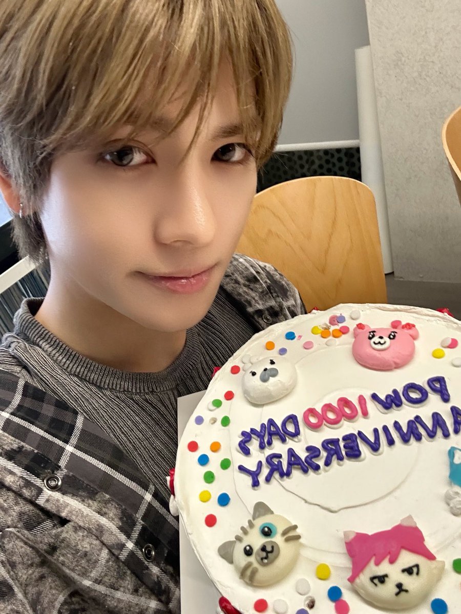 POW_grid's tweet photo. [#YORCH]
Happy 1000th Debut Day, POW💥
파워 우리 오래오래 함께 해요🩵
#POW #파우 #요치 https://t.co/Fpe39gCRH5