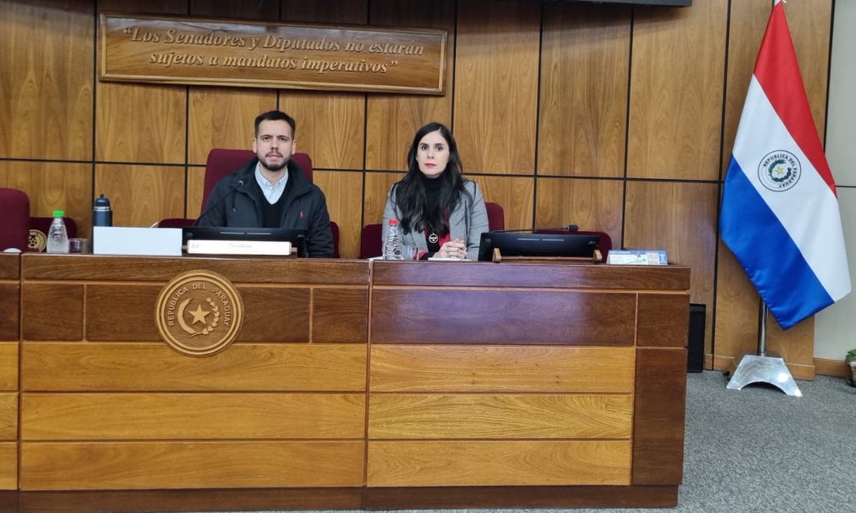 Legisla_senado's tweet photo. 📌Mesa de trabajo sobre el proyecto de Ley “QUE MODIFICA VARIOS ARTÍCULOS DE LA LEY 213/93 ‘CÓDIGO DEL TRABAJO SOBRE SALARIO  MINIMO Y REESTRUCTURA LA COMISIÓN NACIONAL DE SALARIO MINIMO” https://t.co/vOg0z6cwo1