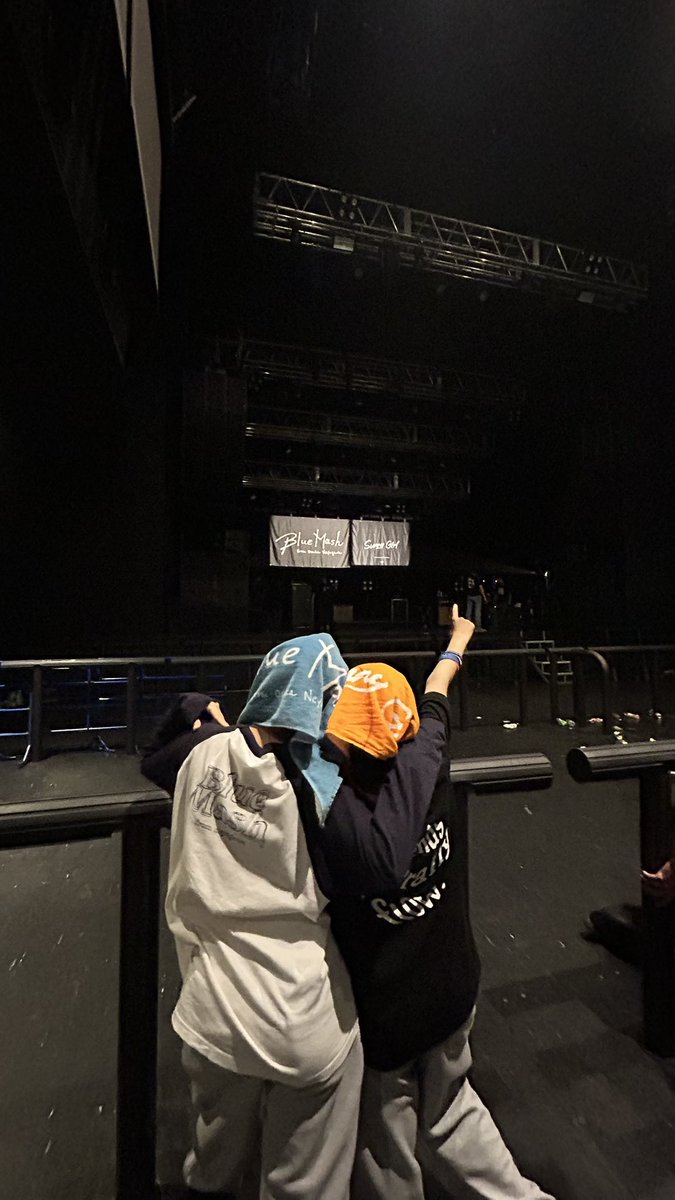 lwbdus7's tweet photo. 本当にありがとうラスト18歳のライブこれでよかったくそ幸せだった一生この2バンドをついていこうと思った https://t.co/umFONQyBuF