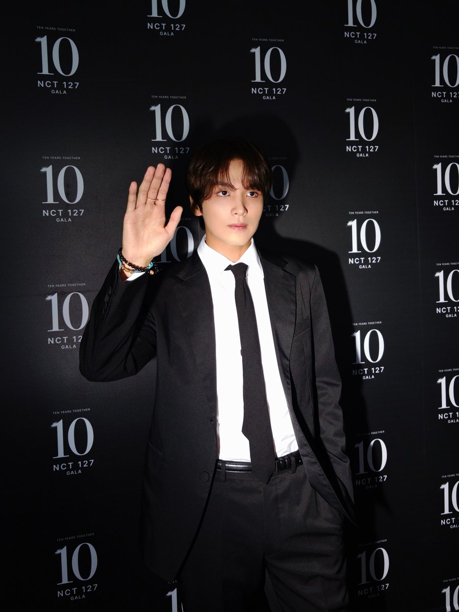 NCTsmtown_127's tweet photo. #HAECHAN at NCT 127 Gala : 10 Years Together

#NCT127 #NCT127Gala
#NCT127_10TH_ANNIVERSARY https://t.co/oIBriIAP8c