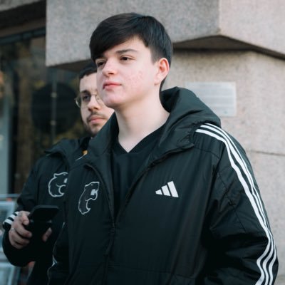 PolymarketCS2's tweet photo. Rumor: Team Spirit are interested in signing 🇰🇿molodoy if he becomes available after FalleN retires, according to @PBraunerGG. 🤯

Despite the rumor, Polymarket gives Spirit only a 13% chance of making roster changes before September. 📉 https://t.co/tNydv087Jy