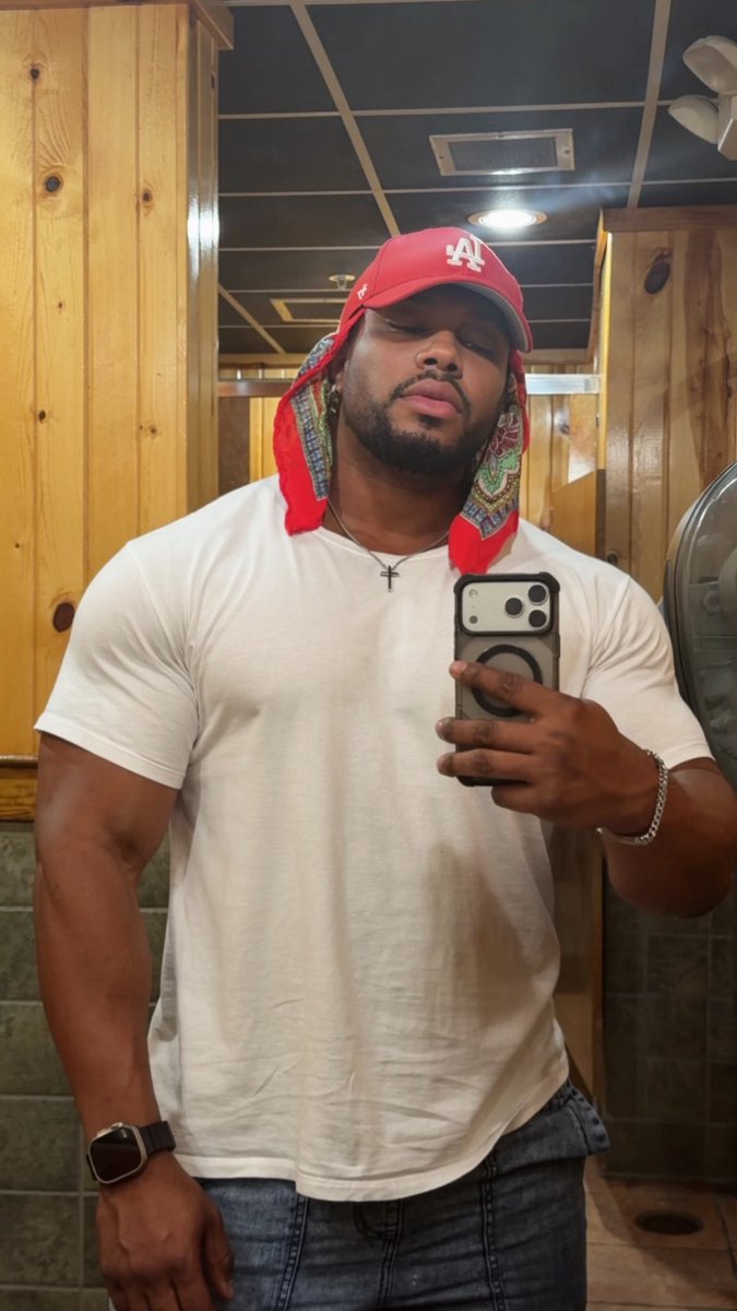 thickboywork's tweet photo. Changing it up a bit whatcha think 😍😘 https://t.co/ANtMkYCQCd